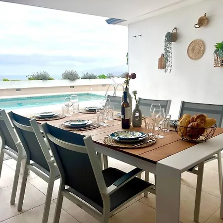 De Lujo Con Piscina Y Vistas Impresionantes Chalet *