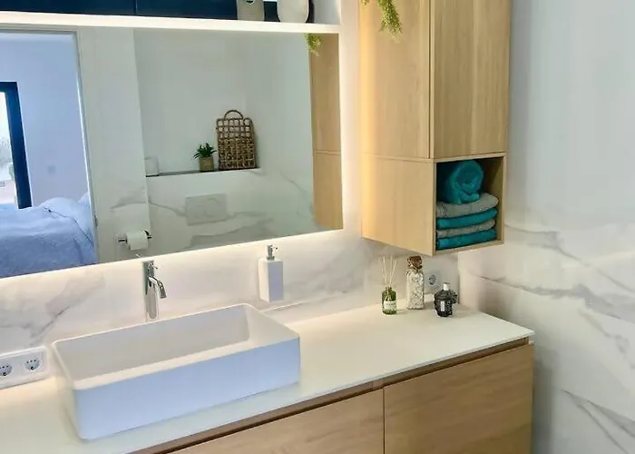 Chalet De Lujo Con Piscina Y Vistas Impresionantes Realejo Bajo